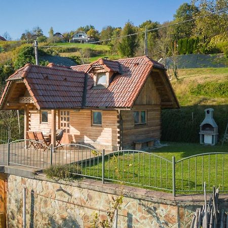 Vineyard Chalet Hansel And Gretel - Happy Rentals Otočec Zewnętrze zdjęcie