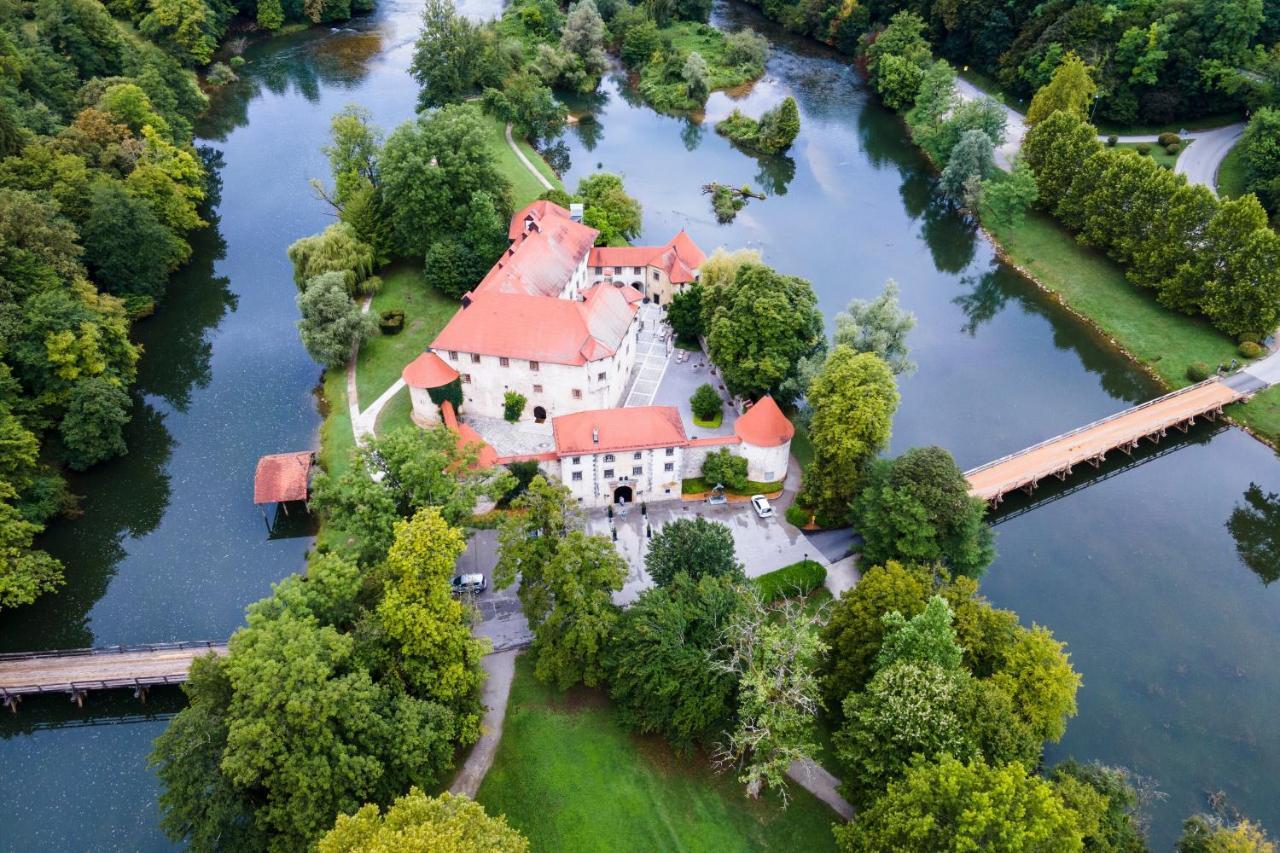 Vineyard Chalet Hansel And Gretel - Happy Rentals Otočec Zewnętrze zdjęcie