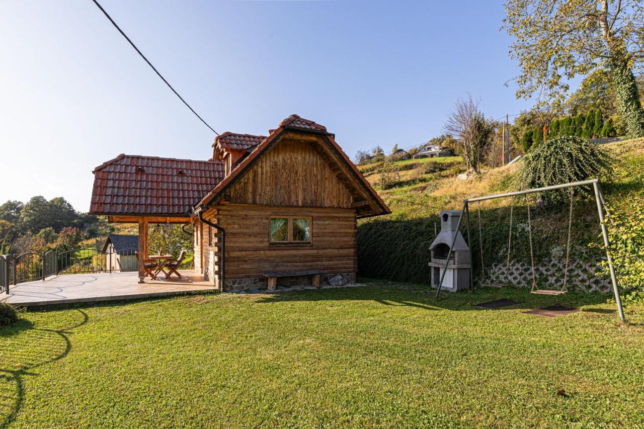 Vineyard Chalet Hansel And Gretel - Happy Rentals Otočec Zewnętrze zdjęcie